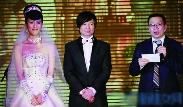 吳奇隆劉詩詩17歲之差 港臺(tái)大叔都愛找內(nèi)地嫩妻？