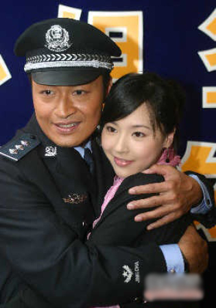 吳奇隆劉詩詩17歲之差 港臺大叔都愛找內(nèi)地嫩妻？