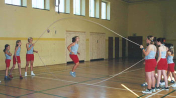 double Dutch，跳繩