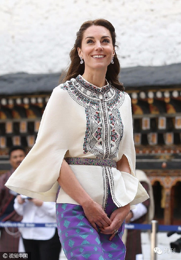 她貴比英女王，卻穿幾百塊的衣服美翻東南亞！