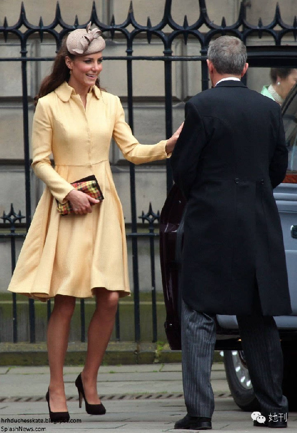 她貴比英女王，卻穿幾百塊的衣服美翻東南亞！