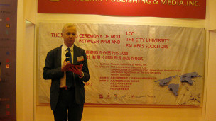 英國大學攜手中國傳媒集團培訓(xùn)計劃