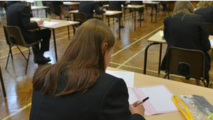 英國中學會考GCSE成績揭曉