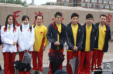 奧運冠軍天津科技大學(xué)報到