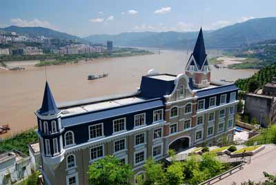 重慶“中國最美希望小學(xué)”正式行課