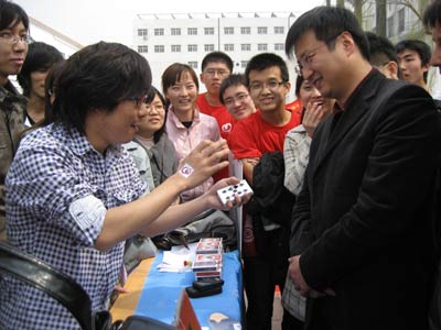 對外經(jīng)貿(mào)大學(xué)第13屆社團文化節(jié)精彩圖片