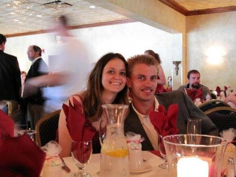 17種惡心到吐的社交網(wǎng)絡更新（雙語）