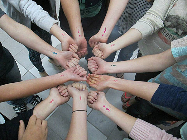 “分號紋身”的暗語你懂嗎？