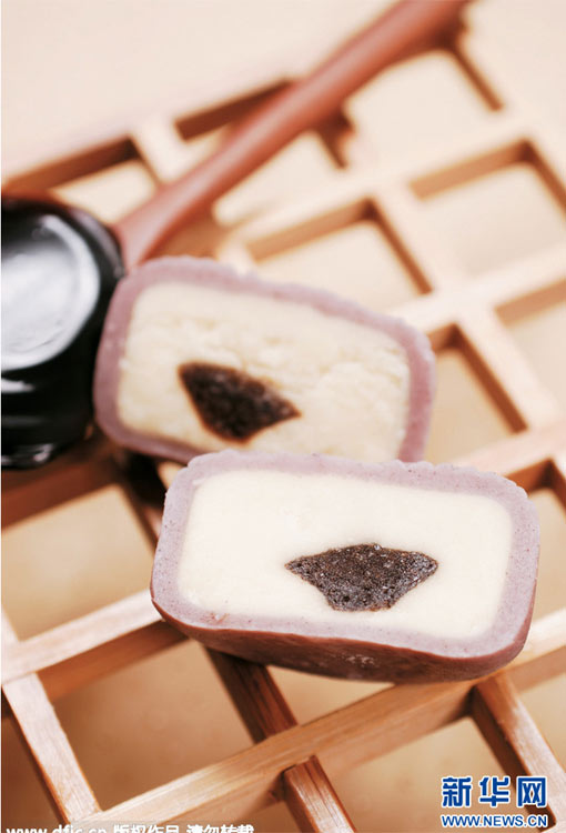 信不信由你，甜酸辣咸都能打造中秋月餅