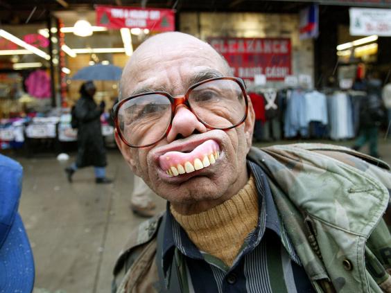 墜落、飛翔、赤身裸體、找不到廁所······心理學(xué)家解析九大常見夢(mèng)境