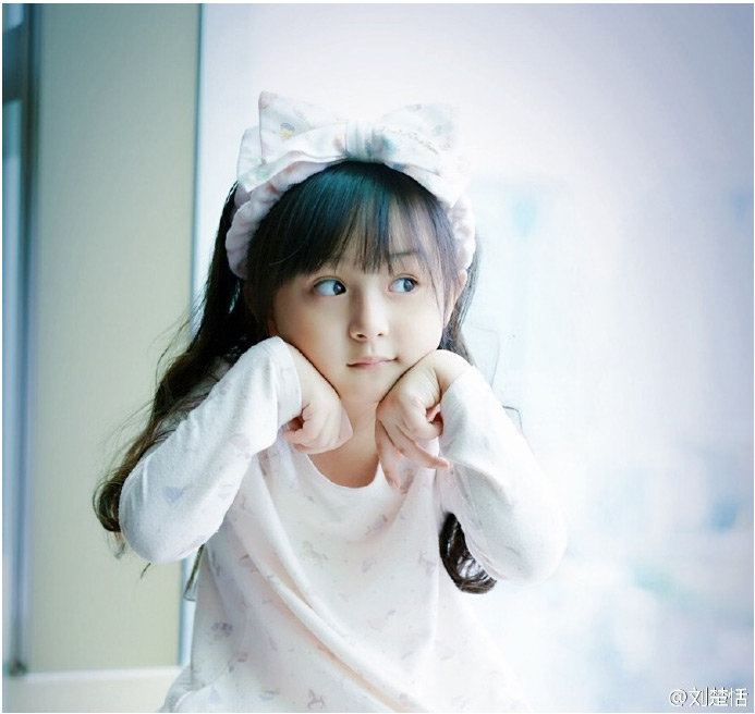 “小羋月”劉楚恬又出萌照 清新可愛