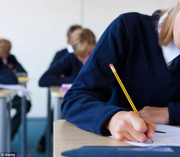 英式英語藥丸？連英國人都開始使用美式拼寫了