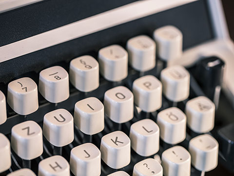 雅思口語和寫作的100個(gè)替換詞