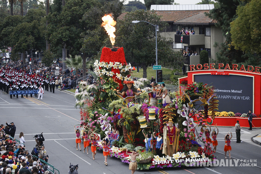 “孫悟空”、“小王子”花車(chē)亮相美國(guó)玫瑰花車(chē)大游行（組圖）