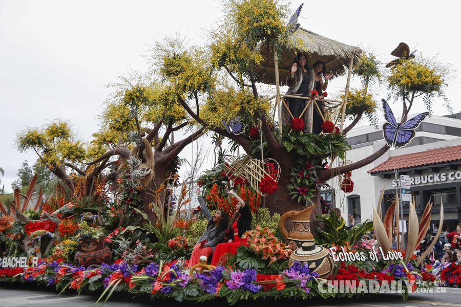 “孫悟空”、“小王子”花車亮相美國(guó)玫瑰花車大游行（組圖）