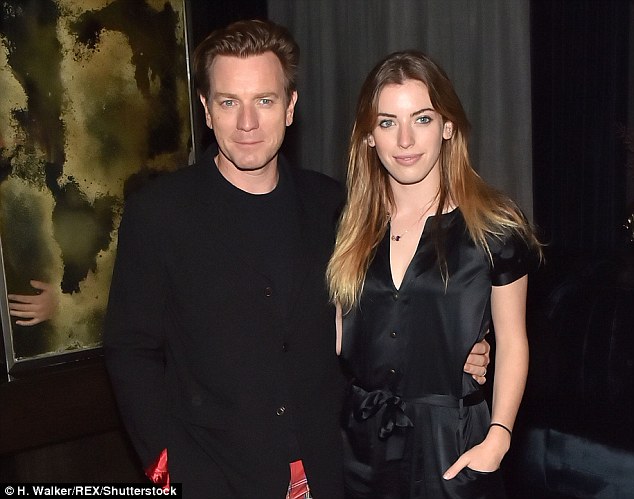 猜猜這些美艷模特是哪位明星老爸的女兒？（組圖）