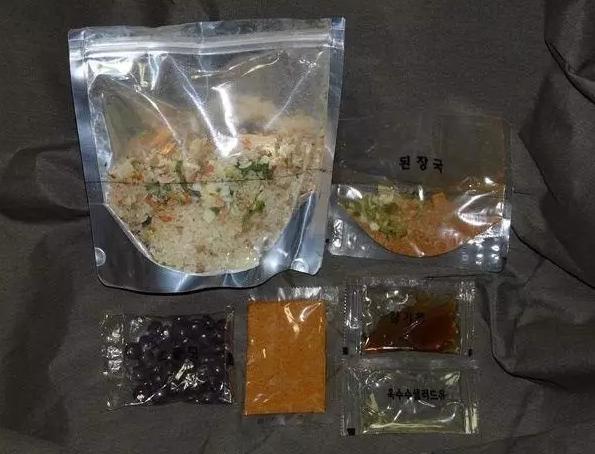 揭秘各國兵哥哥的野戰(zhàn)口糧！看到韓國的，忍不住笑出了聲…