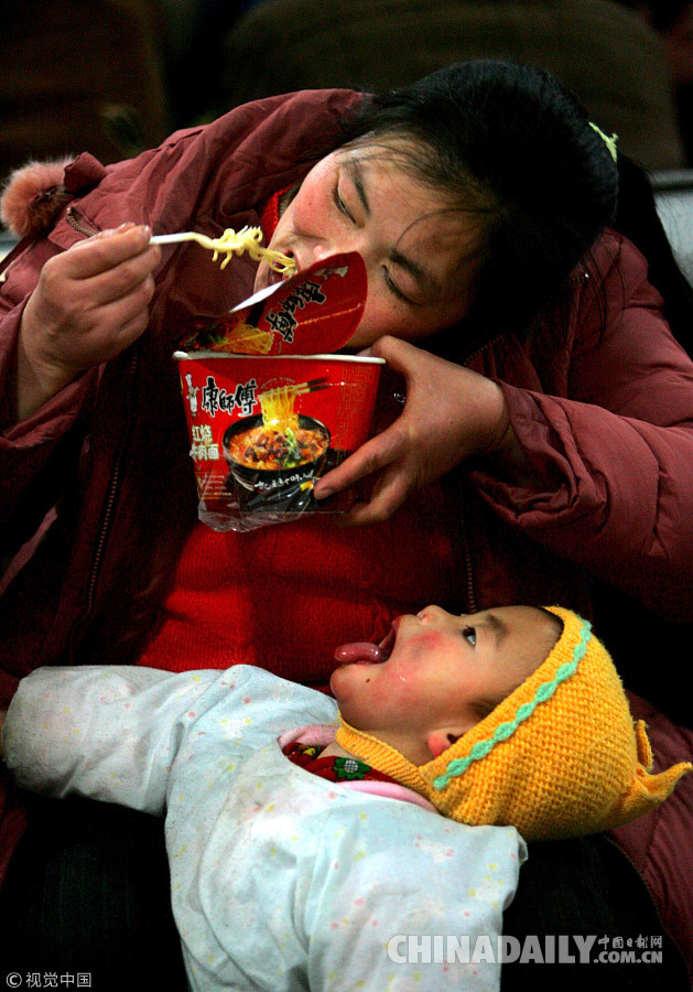 2018春運開啟 盤點歷年春運經(jīng)典瞬間（組圖）