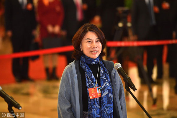 聚焦兩會：馬化騰、董明珠、雷軍等企業(yè)大佬都說了啥?