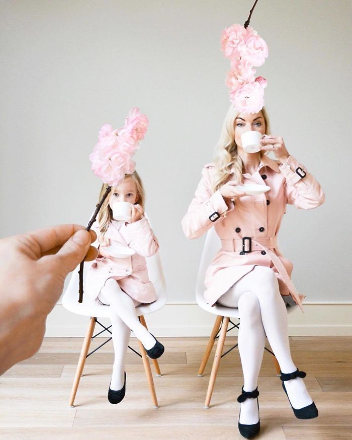 搞笑一家人：原來(lái)全家福還可以這么拍（組圖）