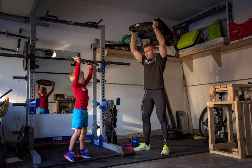 豬隊友還是神助攻？老爸這個物種 真是一言難盡（組圖）