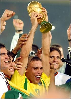 英媒評(píng)十大最差發(fā)型球星 羅納爾多居首