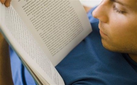 巴西監(jiān)獄：讀一本書(shū)減四天刑