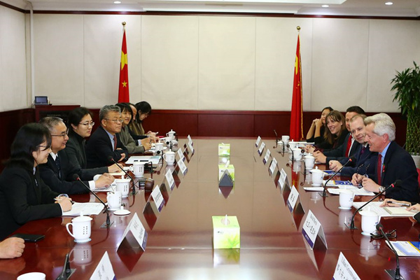 DRC Vice-President meets with Chairman of the All-Party Parliamentary Groups for China of the British Parliament