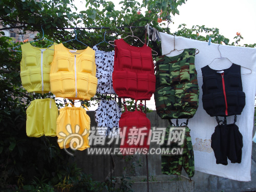 學(xué)生發(fā)明習(xí)泳衣獲專利　浮力可調(diào)節(jié)學(xué)游泳更安全