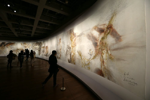Quanzhou artist has gunpower artwork on display in Suzhou