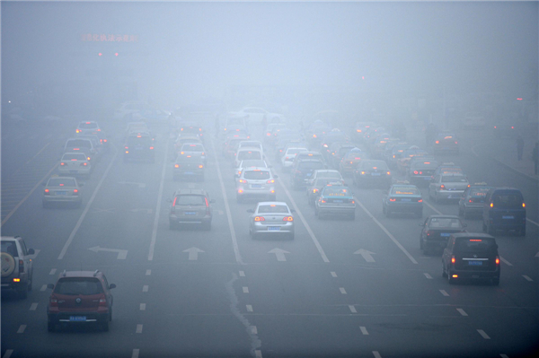 Heavy fog lingers in NE China