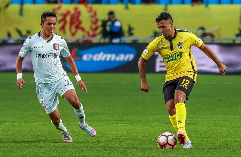 Hohhot trounces Xinjiang at home