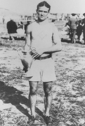 Archie Hahn