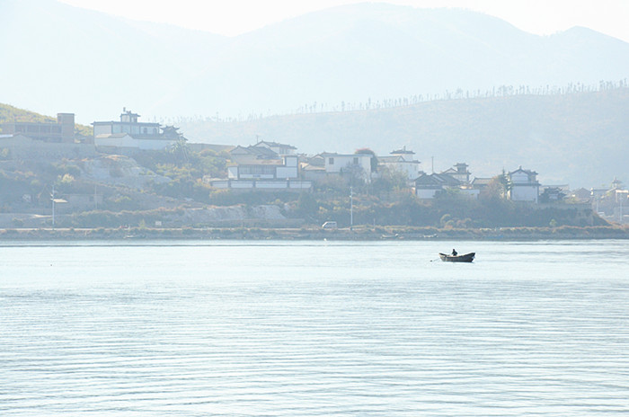 Wase Town by Erhai Lake