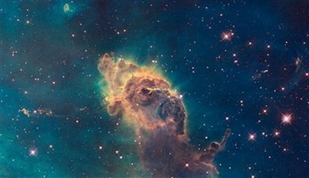 Newly fixed Hubble's deep space photos again amaze