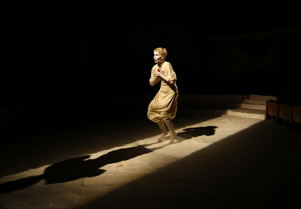 Artists stage 'White Sea'in Malta