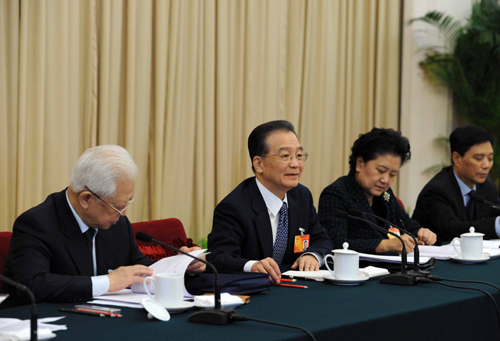 Premier urges Hebei to transform growth pattern