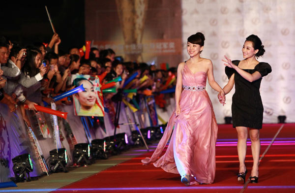 Lin Dan, Li Na honored at Laureus China sports awards Stars stud China's sports Oscar ceremony