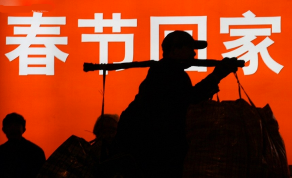 春運(yùn)高峰車(chē)票“一點(diǎn)沒(méi)” 百度衛(wèi)士“一鍵秒殺”受歡迎