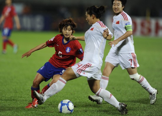 女足亞洲杯：中國(guó)隊(duì)0:0險(xiǎn)平韓國(guó)隊(duì)