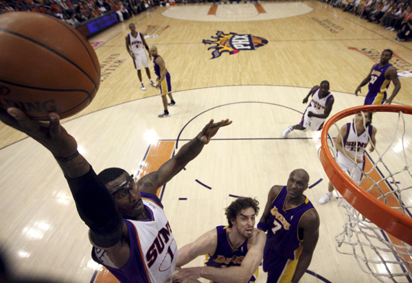 NBA：替補(bǔ)發(fā)威貢獻(xiàn)54分 太陽勝湖人扳成2:2