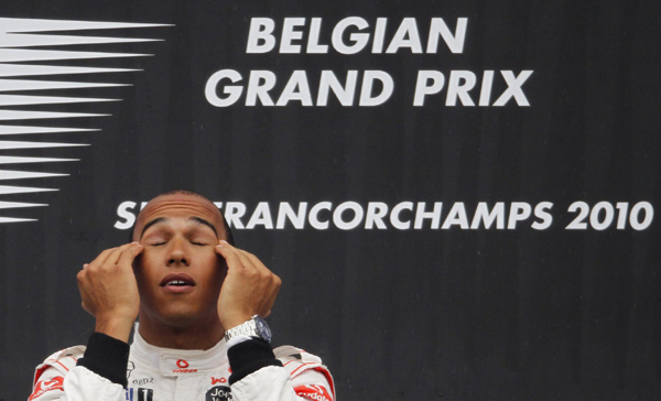 F1比利時(shí)站：漢密爾頓全程領(lǐng)先獲勝