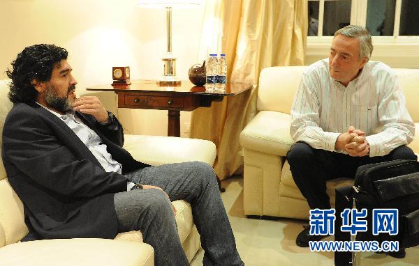 馬拉多納會(huì)晤阿“第一先生” 欲借力重返國家隊(duì)