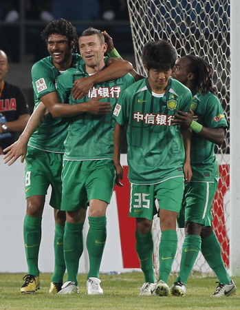 足協(xié)杯:國安6:1狂勝衡源 進(jìn)八強(qiáng)