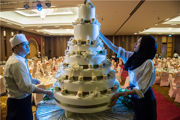 Buddhist Thailand hunts for halal gold