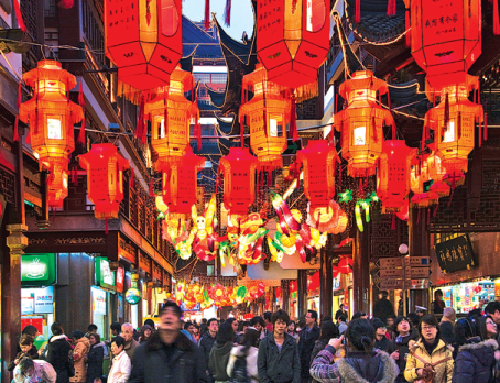 Full moon, lanterns and romance