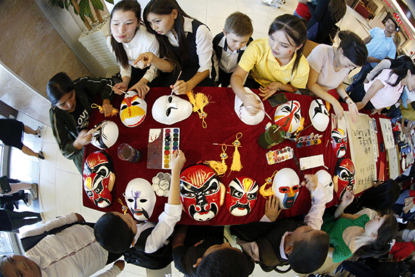 Chinese and Russian: Cementing ties with language