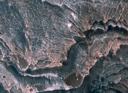 NASA's photos unveil Mars surface