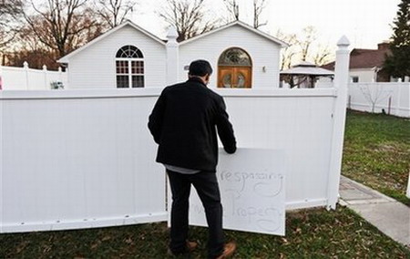 Parents' dilemma: a child with ties to terrorism