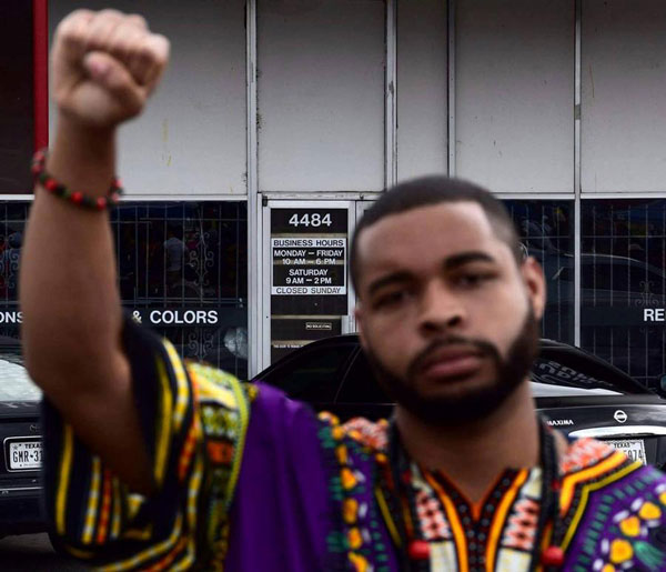 Dallas gunman wanted to stage larger assault on police: chief